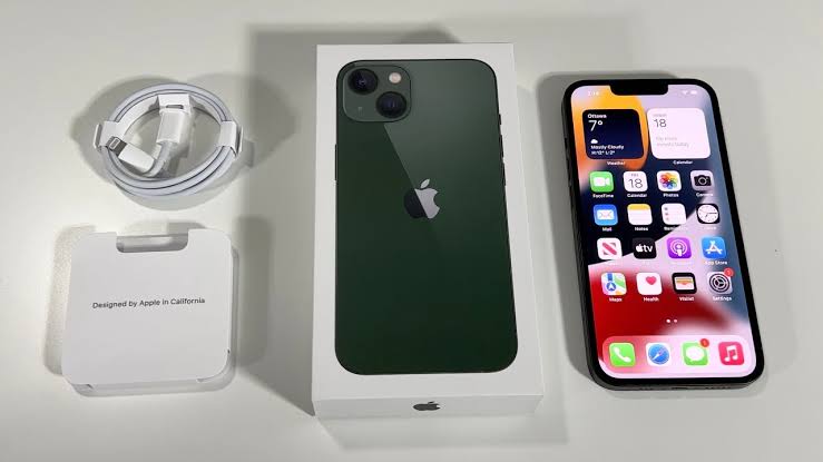 Apple iPhone 13 128GB Verde 6,1” 12MP iOS 5G